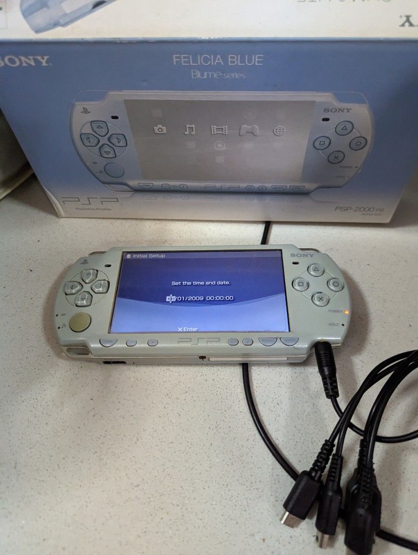 Sony PSP 2000 series felicia blue boxed playstation portable boxed new ...