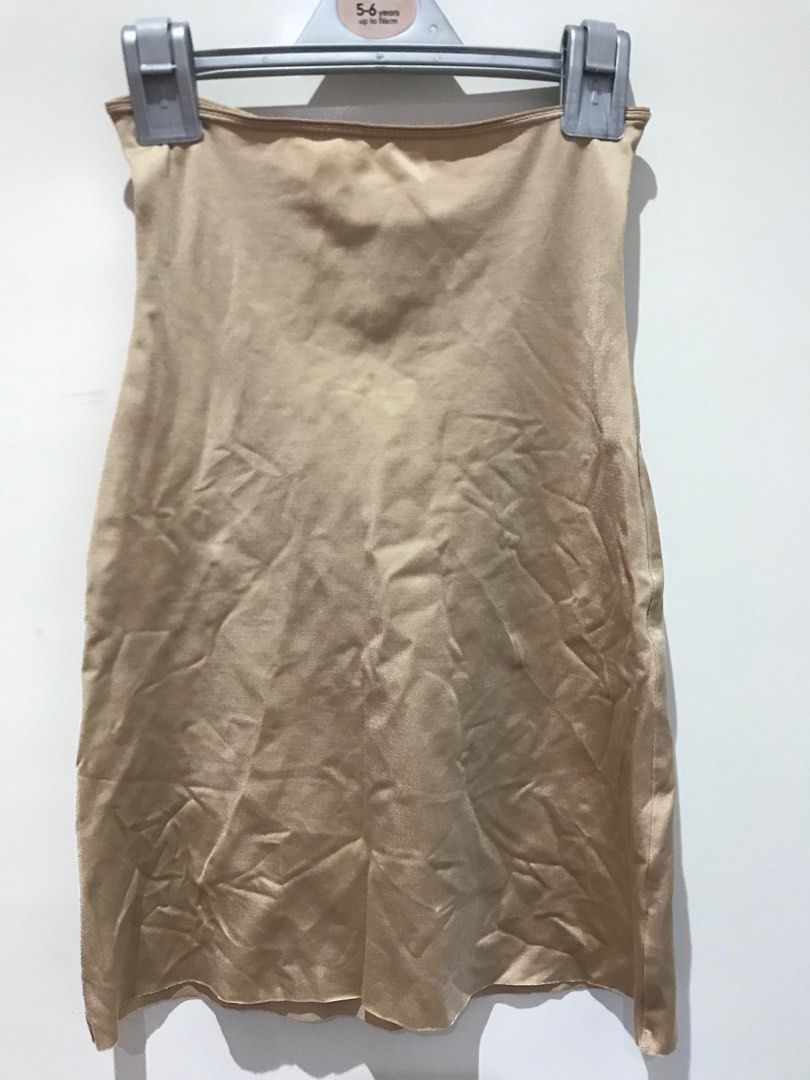 Spanx half slip, Women's Fashion, Undergarments & Loungewear on Carousell