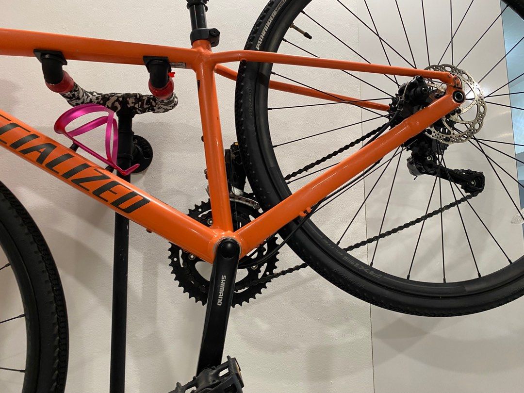 CLEARING Specialized Diverge E5 44 Sports Equipment Bicycles