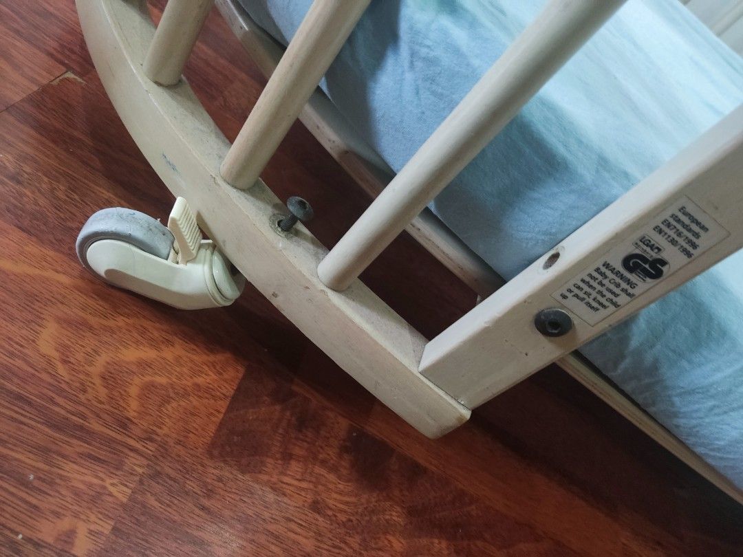 Stokke Sleepi with Stokke Mattress Sheets, Babies & Kids, Baby Nursery