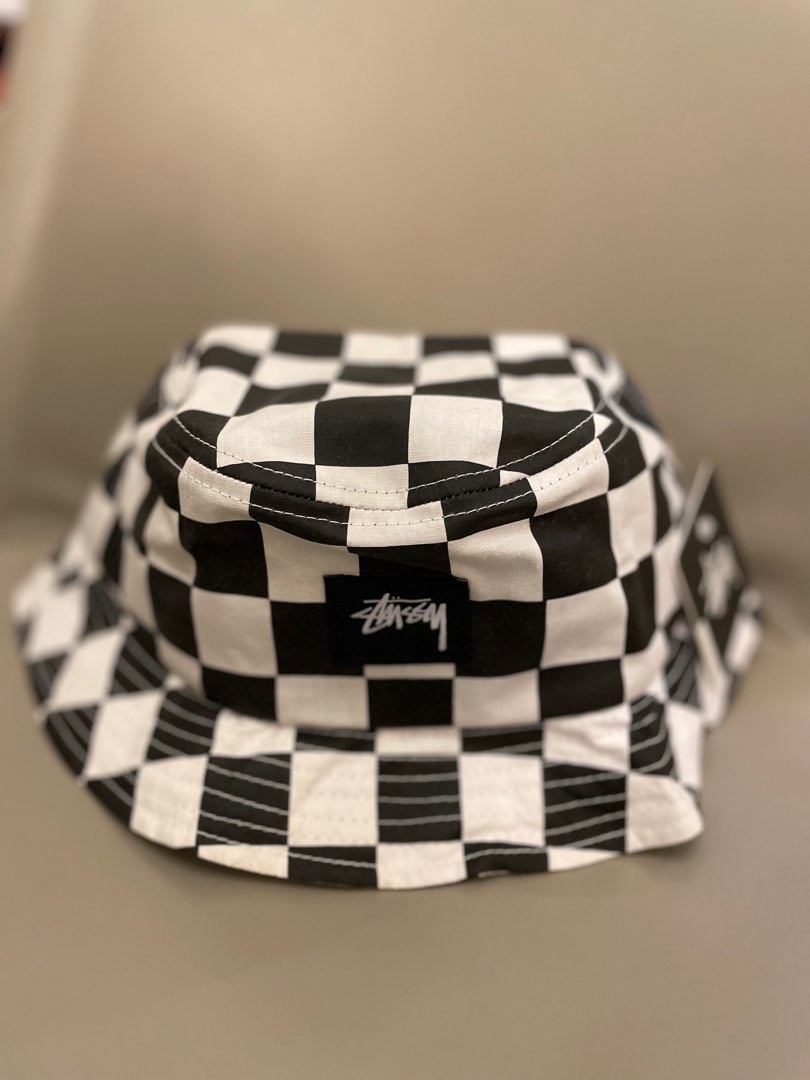 Stussy Hat 黑白格仔漁夫帽, 女裝, 手錶及配件, 帽- Carousell