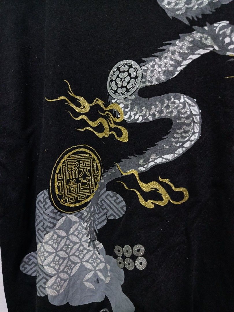 Sukajan Naga/ Dragon Backhit T-shirt, Japanese Brand uniqlo, Men's ...