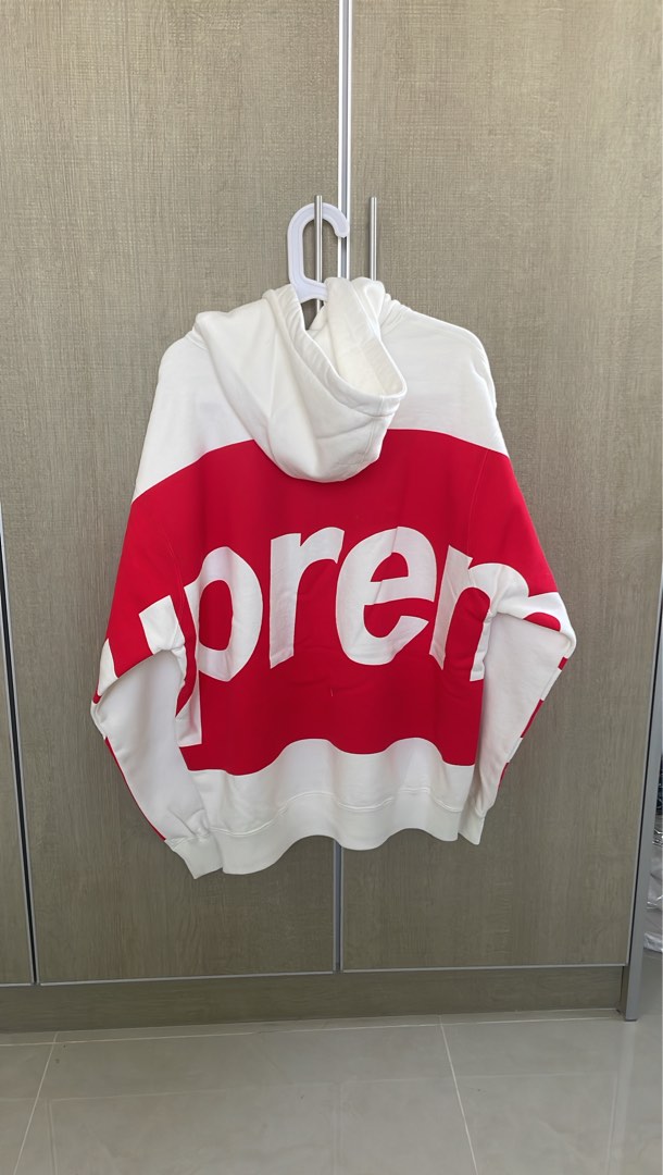Supreme big new arrivals logo hoodie