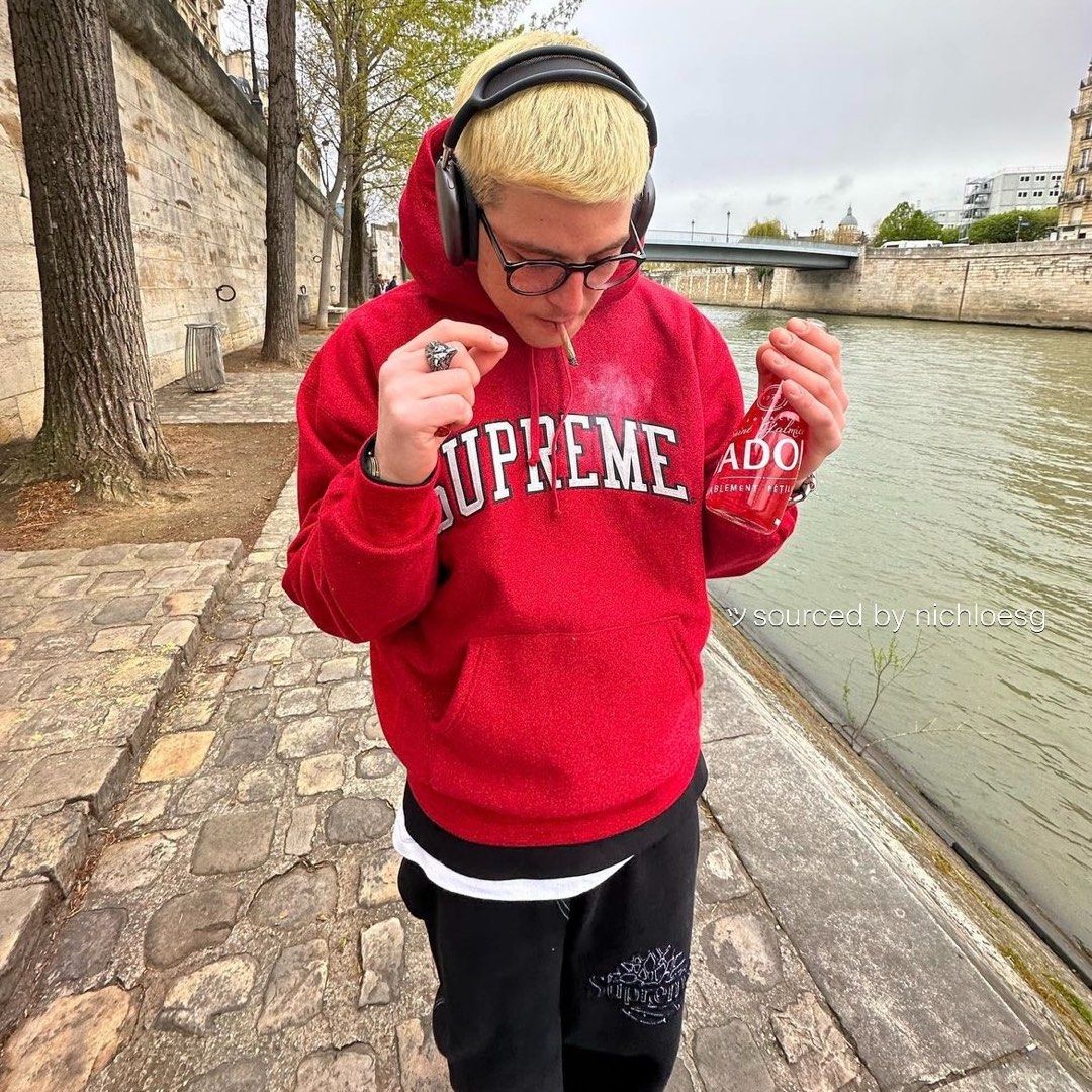 SUPREME GLITTER ARC HOODED SWEATSHIRT Men s Fashion Tops Sets Hoodies on Carousell