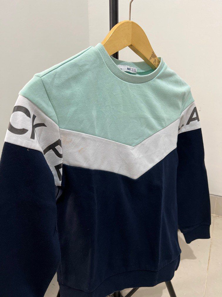 Switer anak cowo cewe on Carousell