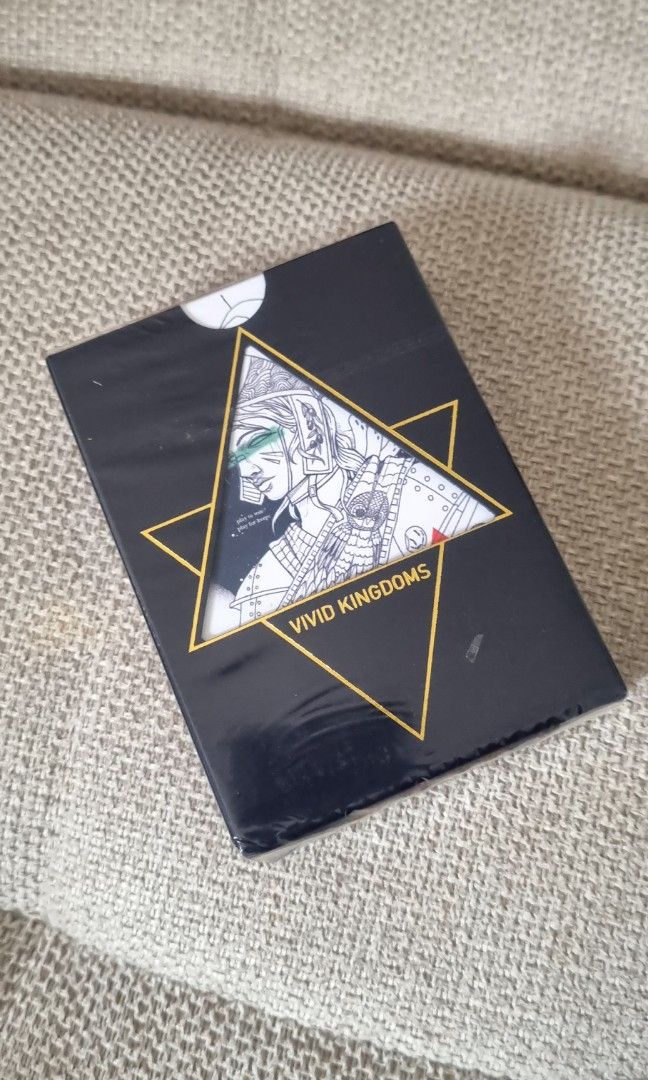 Ten Hundred Vivid Kingdoms PlayingCards Kickstarter Campign Regulr