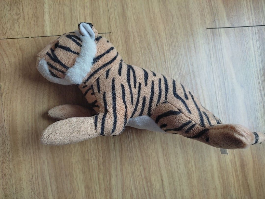 Tiger plushie, Hobbies & Toys, Toys & Games on Carousell