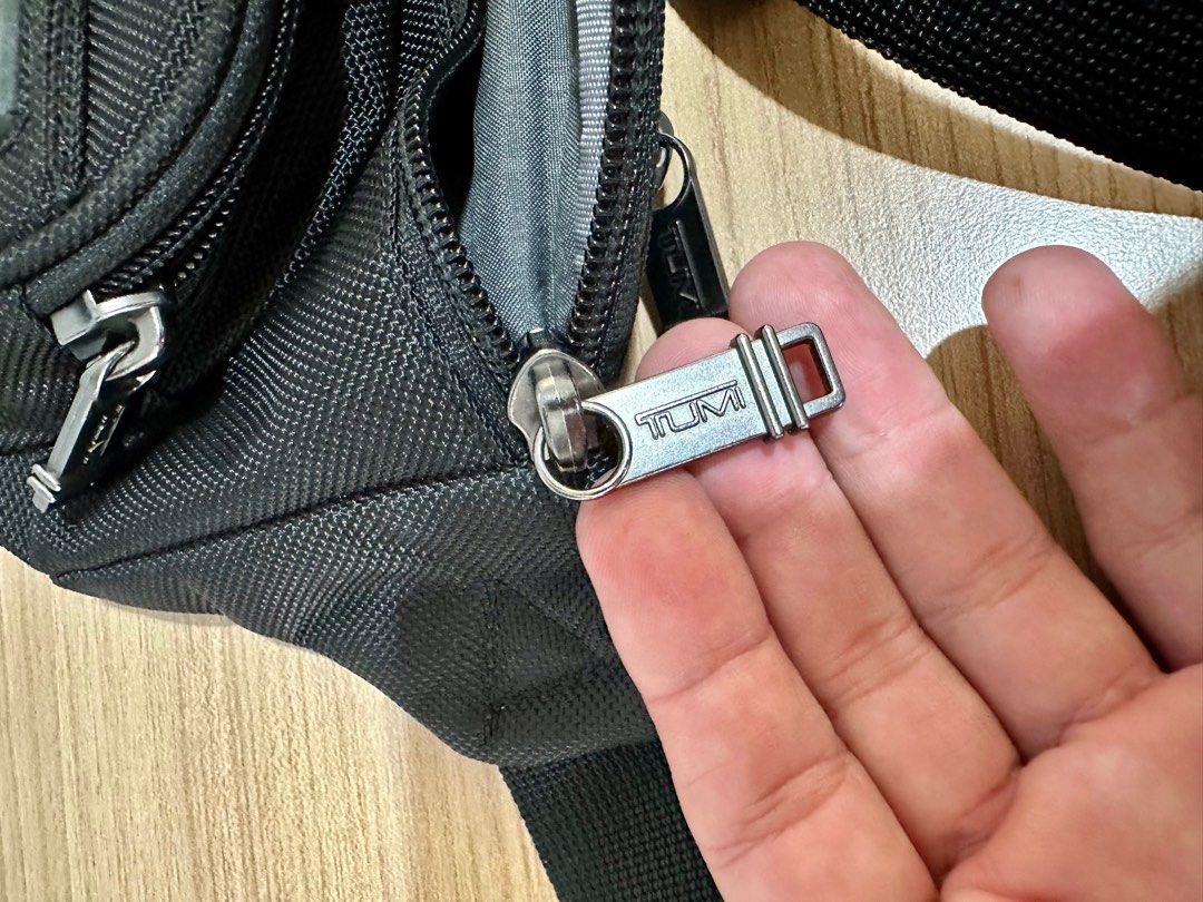 Tumi Waist Pack, Men's Fashion, Bags, Belt bags, Clutches and Pouches