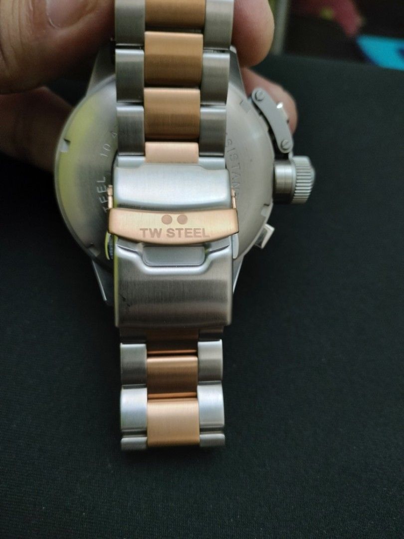 TW Steel (Category: Men's Watches) located in Quezon City. Submitted by dolf2017 (Listing ID 1227070527, Image 3). Description: Two tone quartz 43 diameter watch with double lock bracelet RFS: for decluttering..
