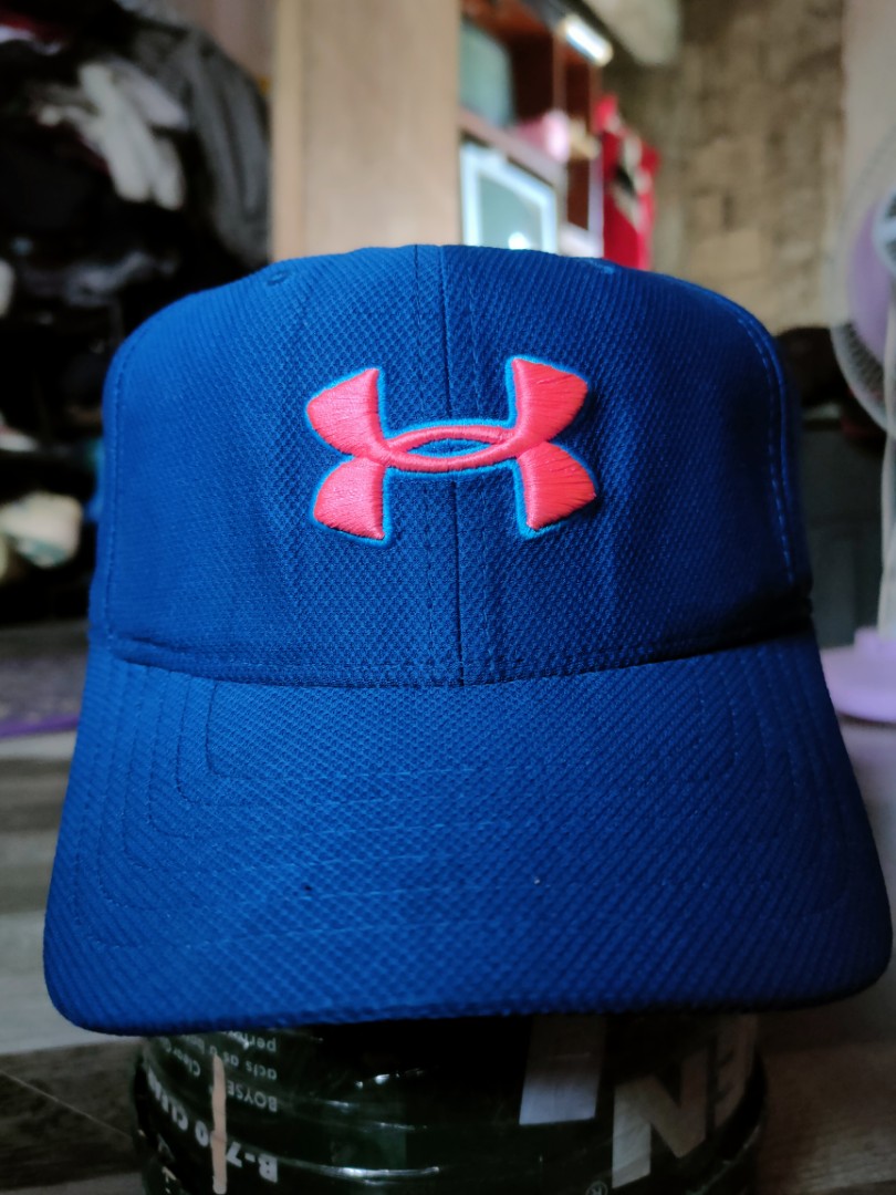UNDER ARMOR CAP, Men's Fashion, Watches & Accessories, Caps & Hats on  Carousell
