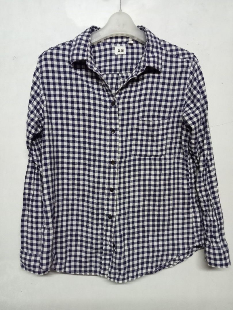 Uniqlo top on Carousell