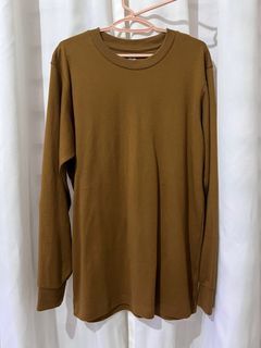 Uniqlo Tshirt Longsleeves