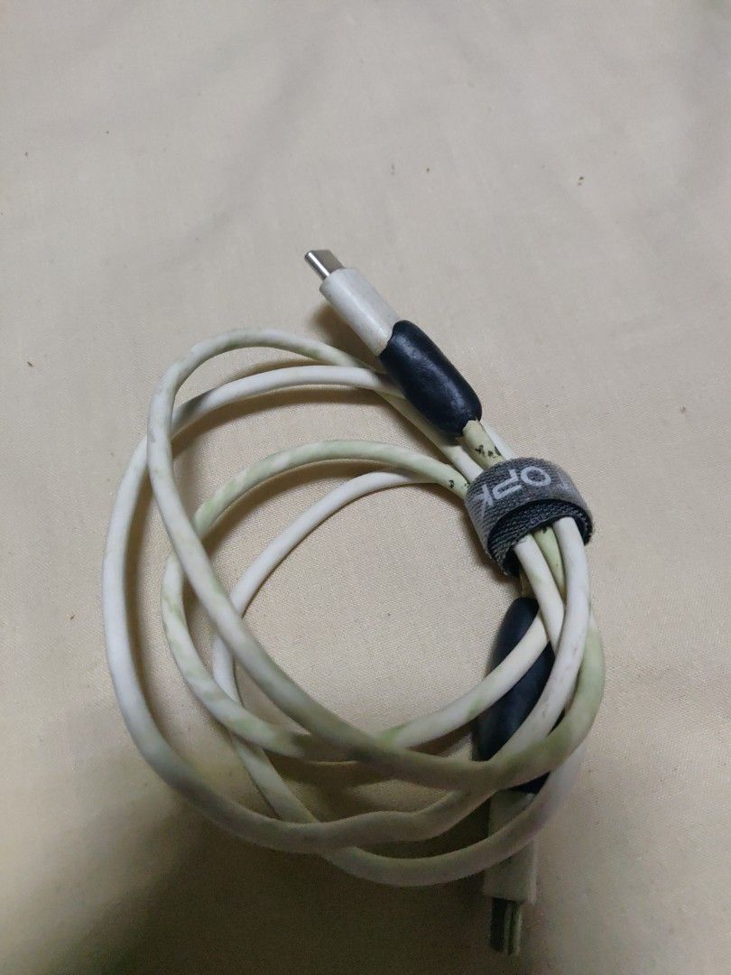 Used original Google pixel PD type c to type c USB cable (Category: Chargers & Cables) located in Manila. Submitted by don2003 (Listing ID 1226951713, Image 2). Description: used. as see in pics for condition. dirty but still working. original from google pixel, no fake, no replacement, 1. dirty lang. still working. 2. dirty with gum hardener protector on both ends of cable head. can't be removed. still working as it is. both tested with pixel 3a