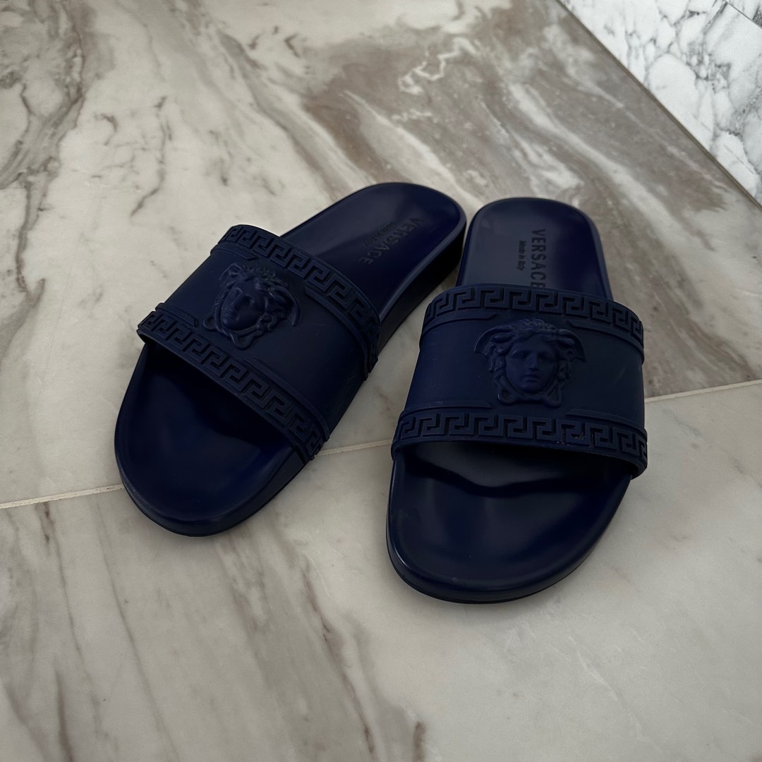 Palazzo pool deals slides versace