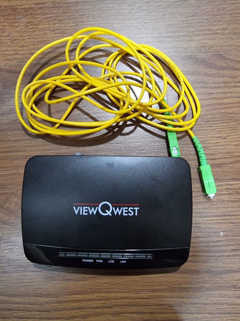 ViewQwest Modem GPON ONT (CDT101), Computers & Tech, Parts