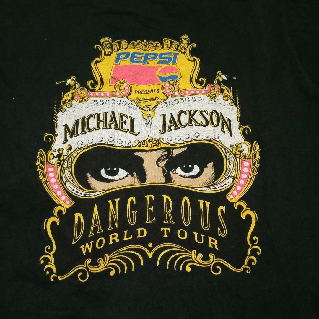 Vintage Michael Jackson Dangerous World Tour, Men's Fashion, Tops & Sets,  Tshirts & Polo Shirts on Carousell