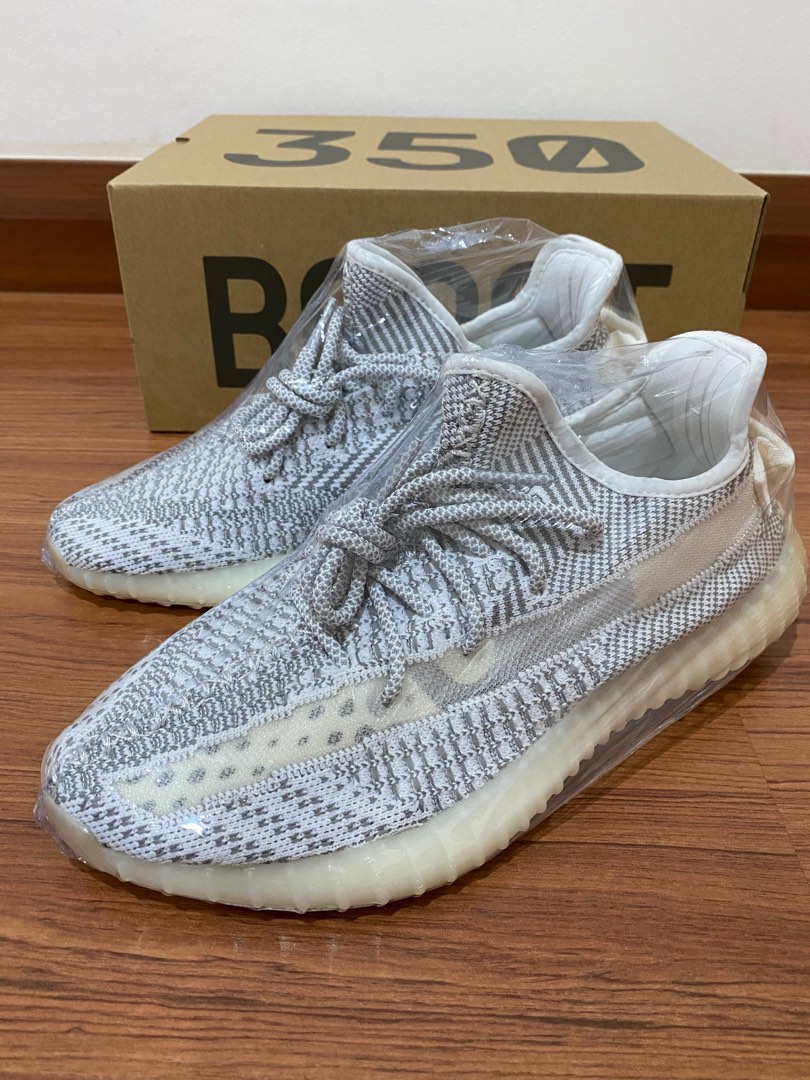 Yeezy static cheap size 4