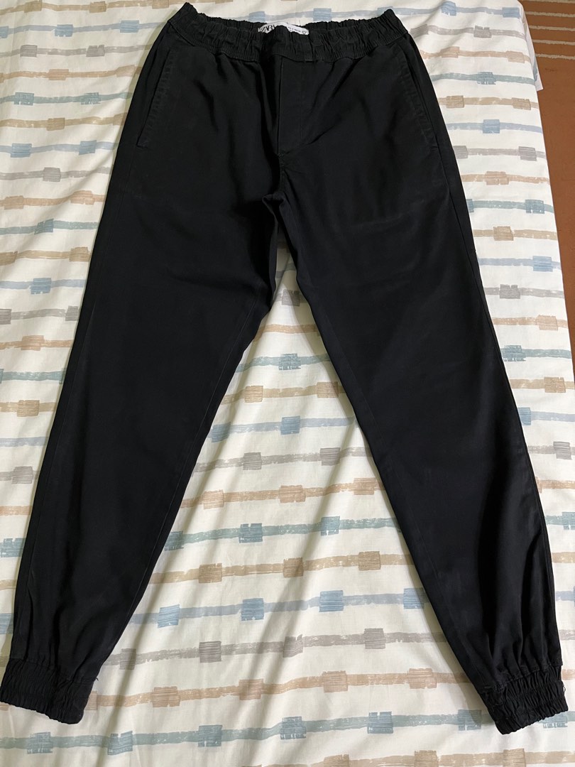 ZARA BLACK JOGGERS SMALL (30), Men's Fashion, Bottoms, Joggers on Carousell