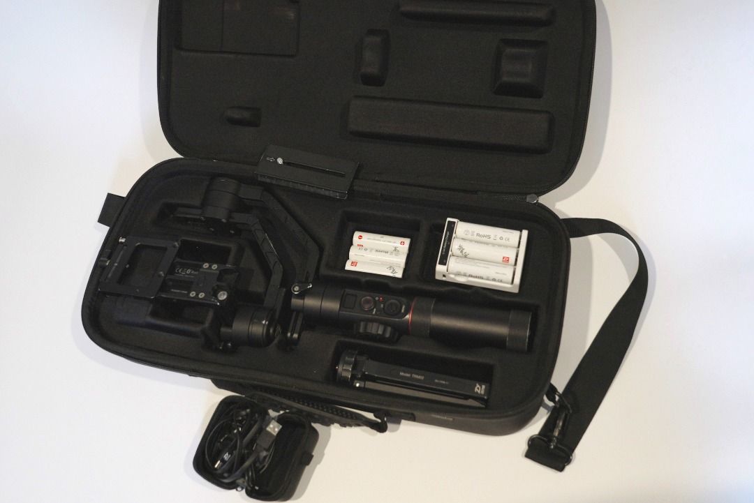 ZHIYUN Crane 2 Gimbal Stabilizer (With extra battery set and Extension