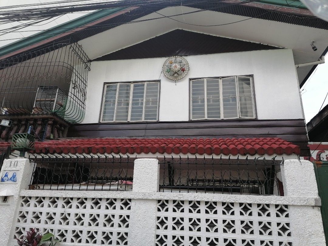 150 sqm house and lot for sale in Galas Quezon city, Property, For Sale
