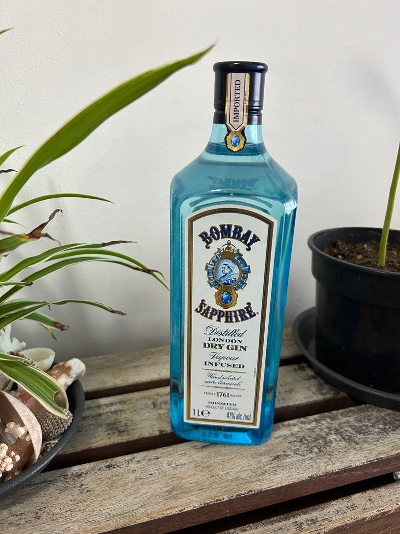1 Liter Bombay Sapphire Gin Sealed, Food & Drinks, Alcoholic