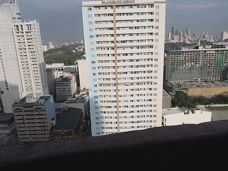 1BR at Manila Executive Regency Condominium near PGH and UP Manila