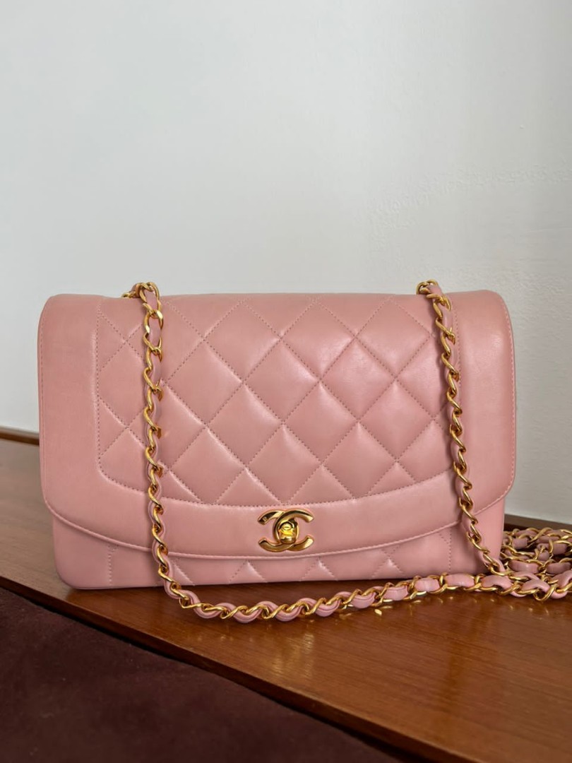 chanel pink diana bag