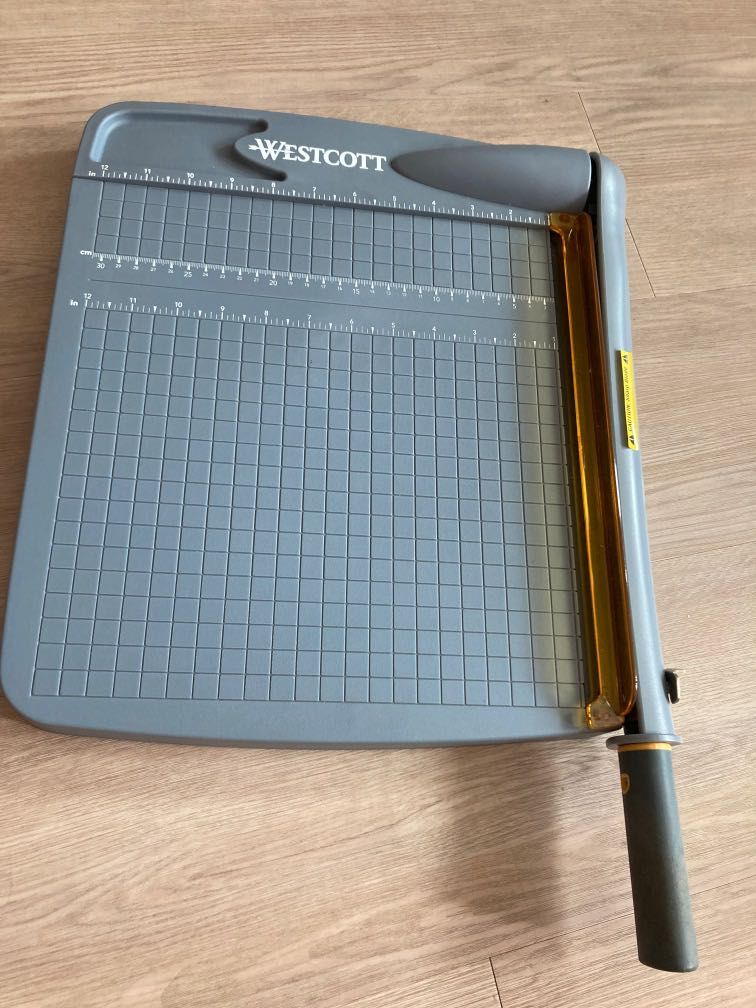 切紙器 Westcott Paper Trimmer (easycut guillotine) Titanium Board 全新未用品