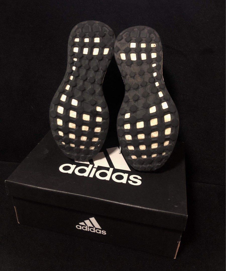 Adidas shoes (preloved) (Category: Sneakers) located in Santa Rosa. Submitted by laispreloved (Listing ID 1227123262, Image 3). Description: Just used few items. Decided to sell it because it doesn’t fit me anymore. Size is indicated in the photo. Pm if you have further questions..