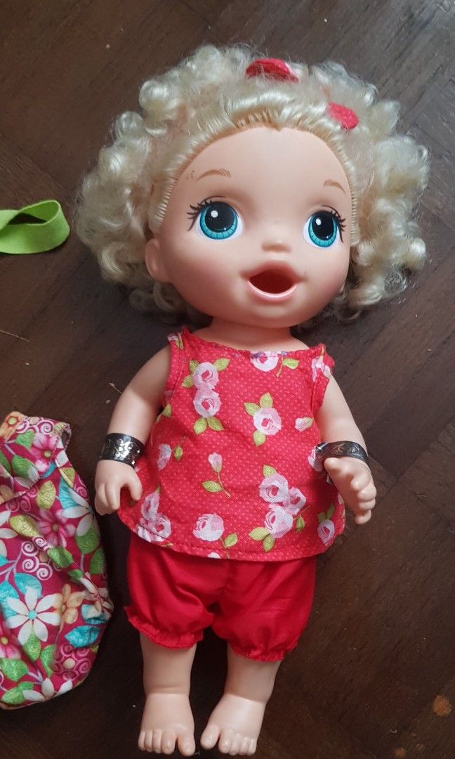 Baby 2025 alive pooping
