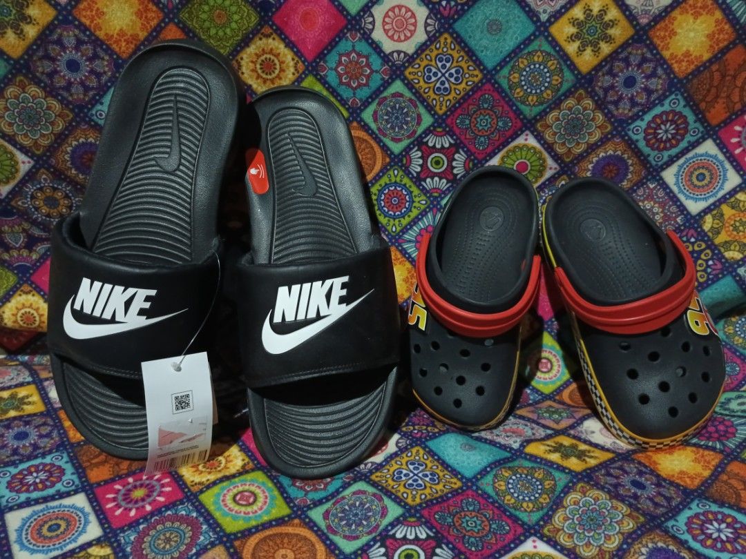 Nike slides youth size 4 new arrivals