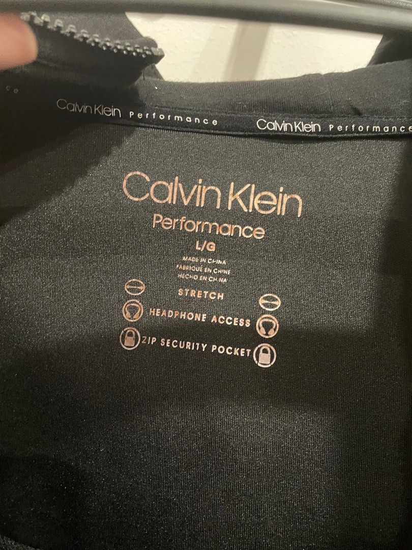 Calvin klein performance jacket headphone access hot sale