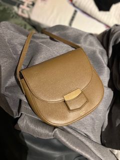 （分類：）位於 。 由 memento_lam 提交（商品編號 1227225856，圖片 1）。簡介： 。