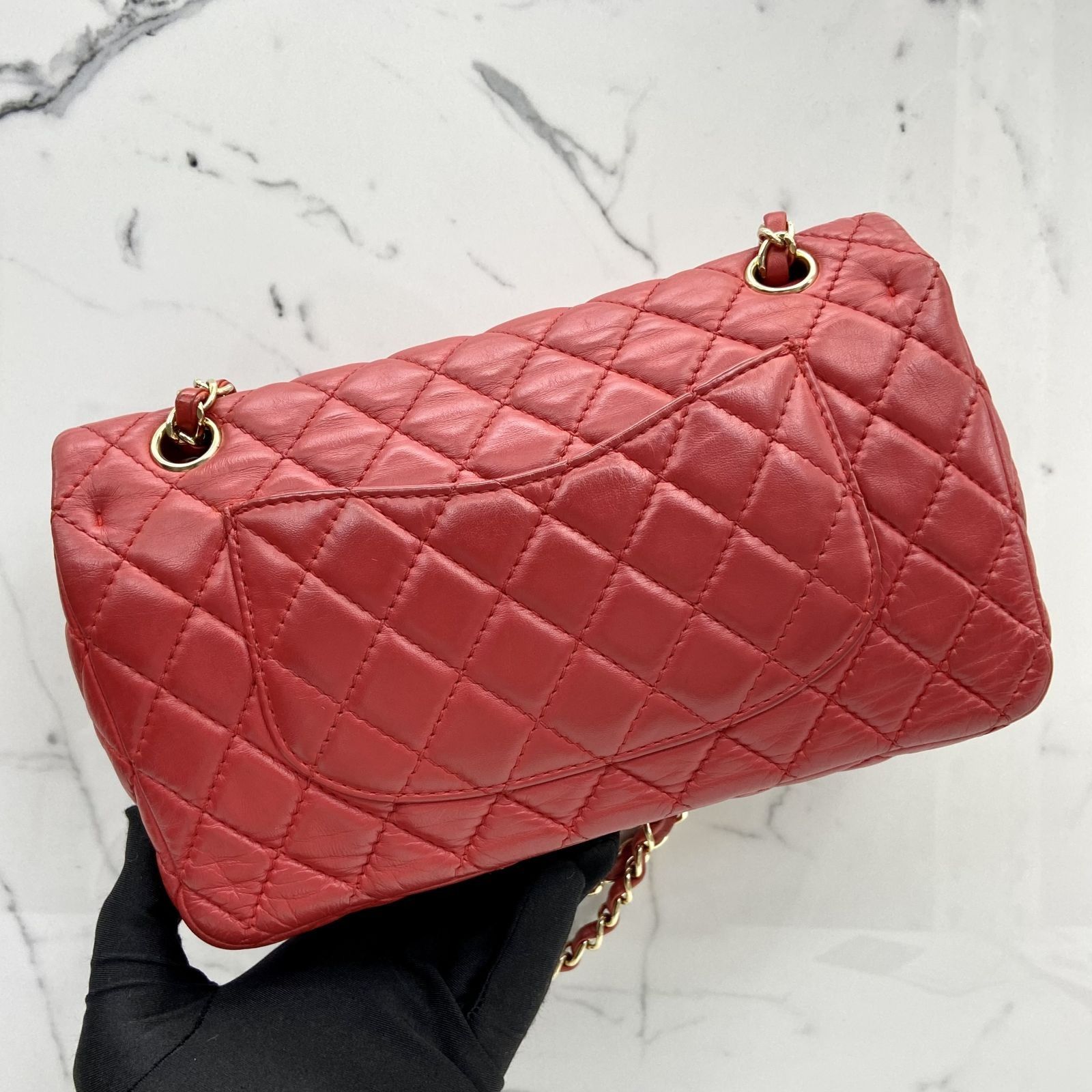 Red chanel shoulder bag online