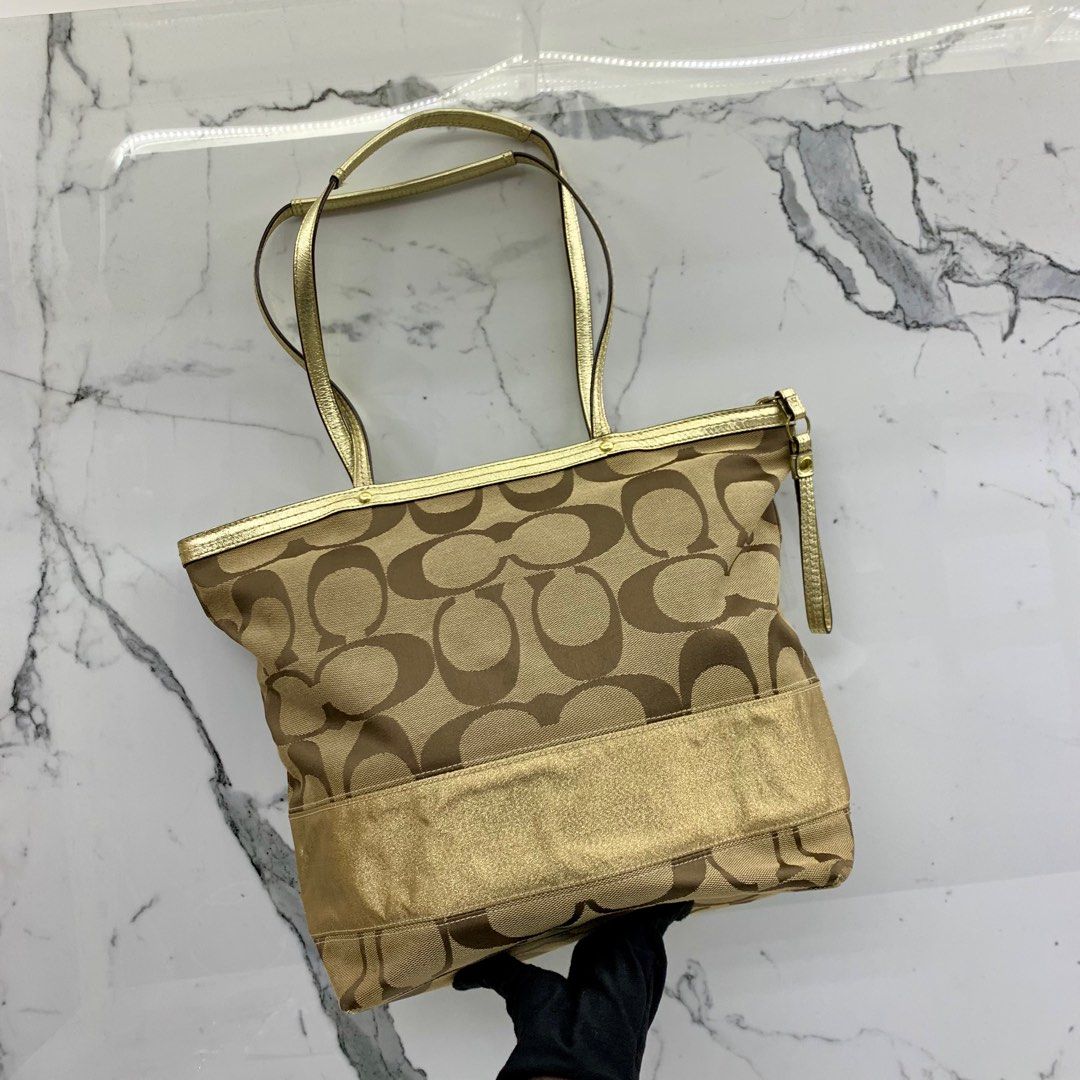 Gold coach bag outlet