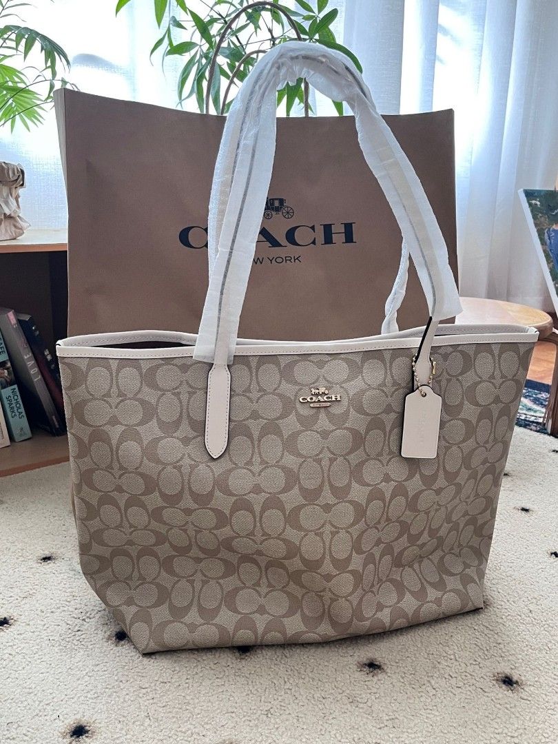 Coach open sale city tote