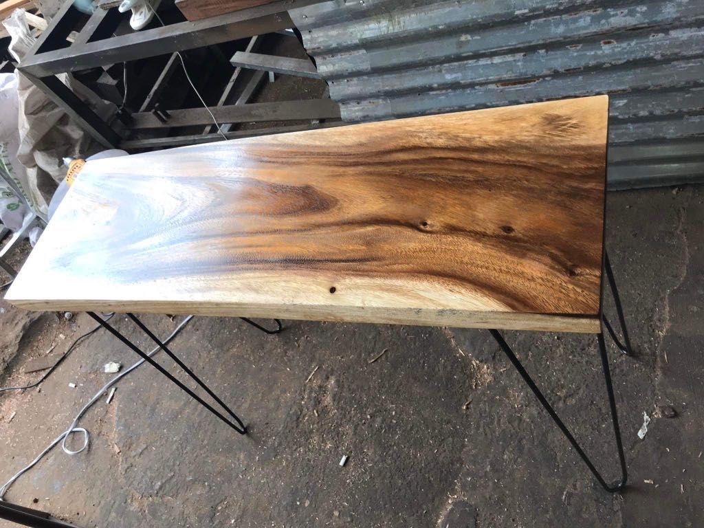 Console Table Acacia Wood with Galaxy Design (Category: TV Consoles) located in Manila. Submitted by agnesdingescandor (Listing ID 1227186131, Image 1). Description: available on hand console table acacia Hairpin legs L: 40inch W:12inch H:30inch 3k.