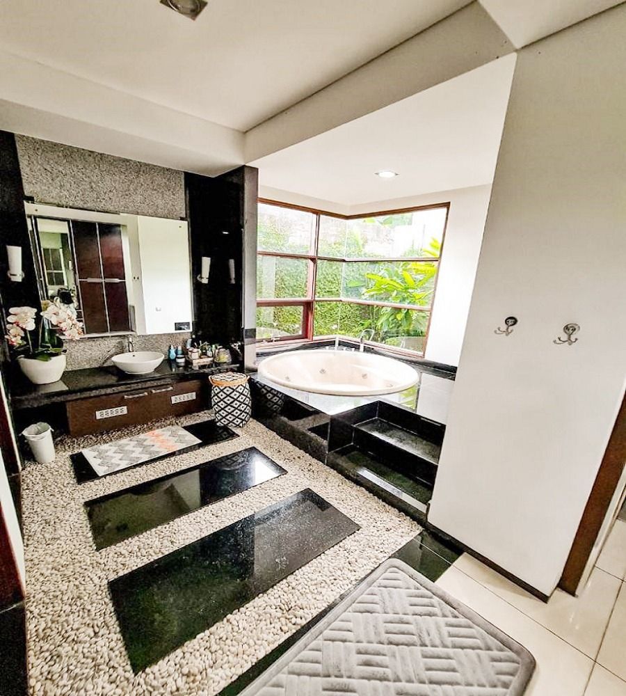 dijual_rumah_mewah_di_jatisamp_1681698005_0bccf291_progressive