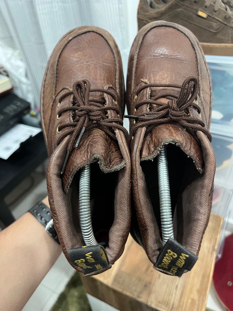 dr martens austin black