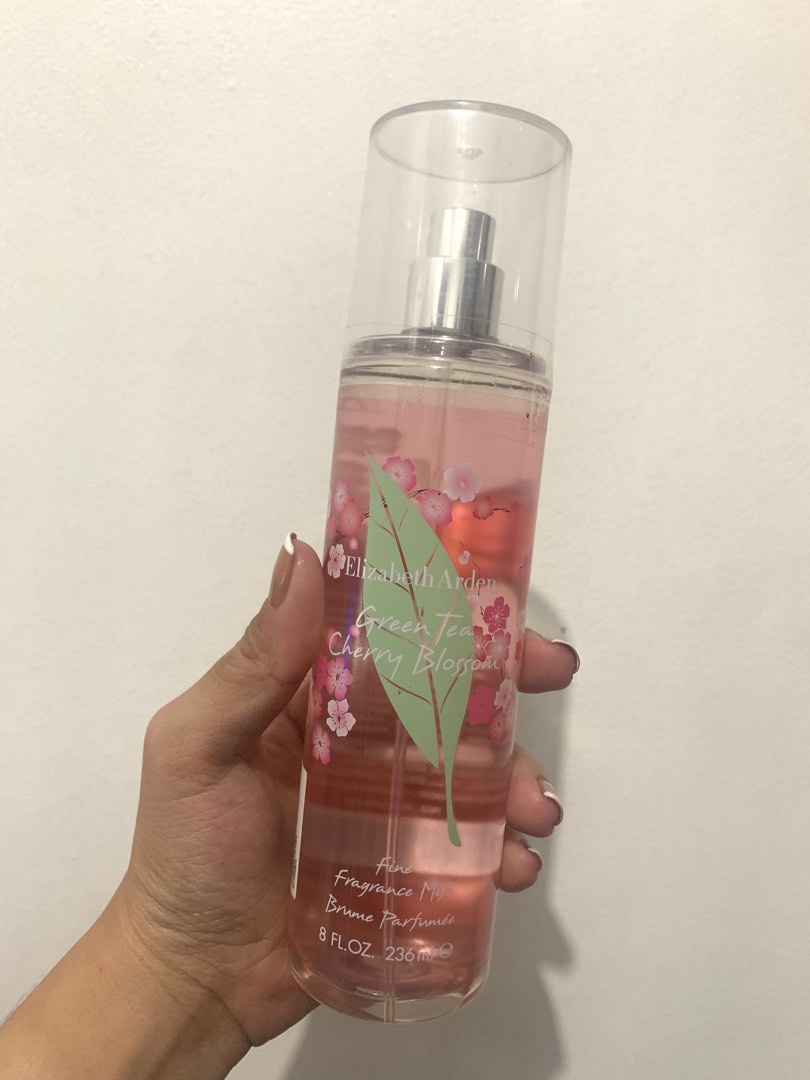 Elizabeth Arden Green Tea Cherry Blossom Mist 236ml on Carousell