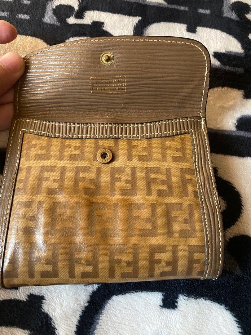 Fendi vintage wallet (Category: Luxury Bags & Wallets) located in Quezon City. Submitted by chynnadollie (Listing ID 1227102221, Image 3). Description: Fendi vintage wallet still in good condition what you see is what you get please manage your expectation this is a vintage piece .