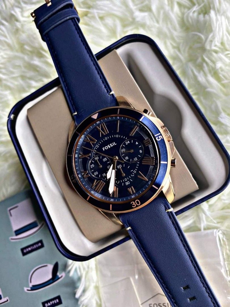 Fossil 5237 2025