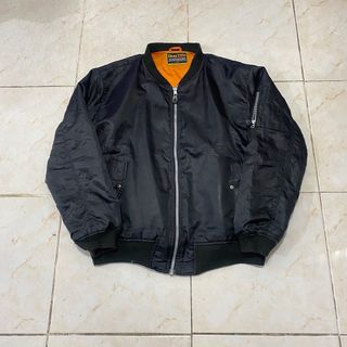 (Category: ) located in . Submitted by ThriftNOut (Listing ID 1227214230, Image 1). Description: .