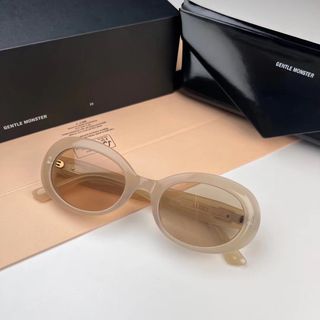 太陽眼鏡 Sunglasses 款式 Collection item 3