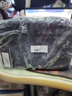 （分類：）位於 。 由 kelvinau0421 提交（商品編號 1227193228，圖片 1）。簡介： 。