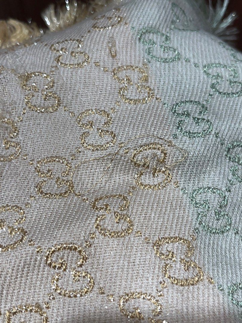 Rainbow sales gucci scarf