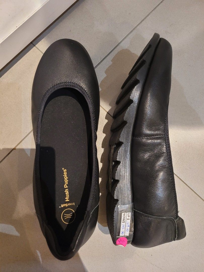 Hush puppies pump shoes Women s Fashion Footwear Flats on Carousell