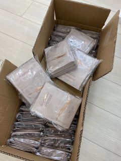 （分類：）位於 。 由 onlyscarlett 提交（商品編號 1227128726，圖片 1）。簡介： 。