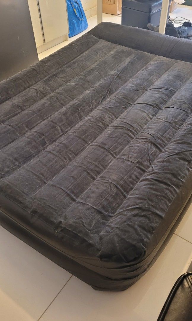 Jackaroo air bed best sale