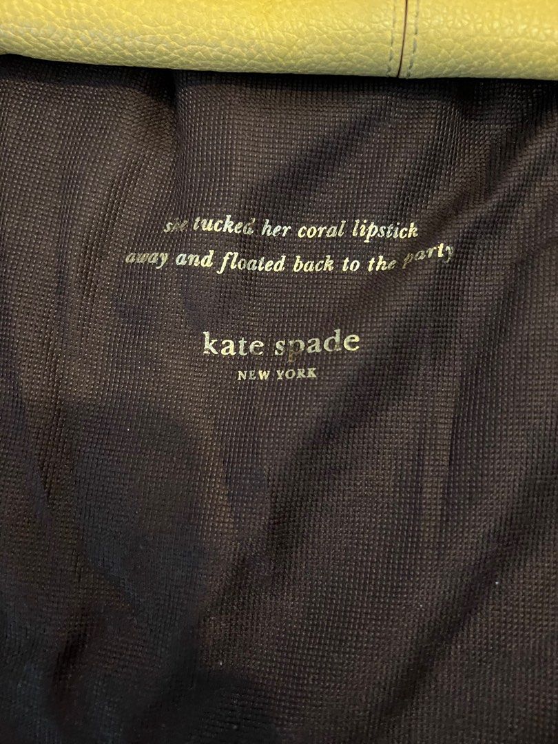 Kate Spade yellow hobo Bag (Category: Luxury Bags & Wallets) located in Taguig. Submitted by bubblystimy (Listing ID 1227086301, Image 2). Description: Authentic complete with dustbag and care card. Please see pictures for issues. Still in very good condition.
